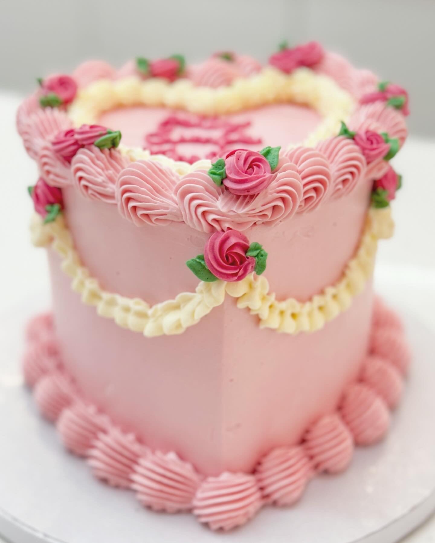 Pastel Eloise