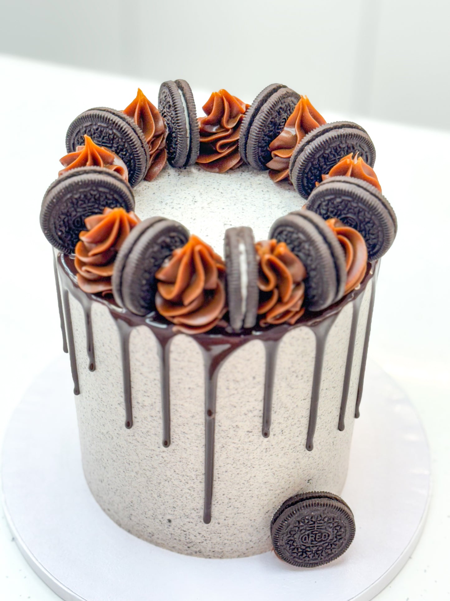 Pastel cookies cream & Dulce de leche
