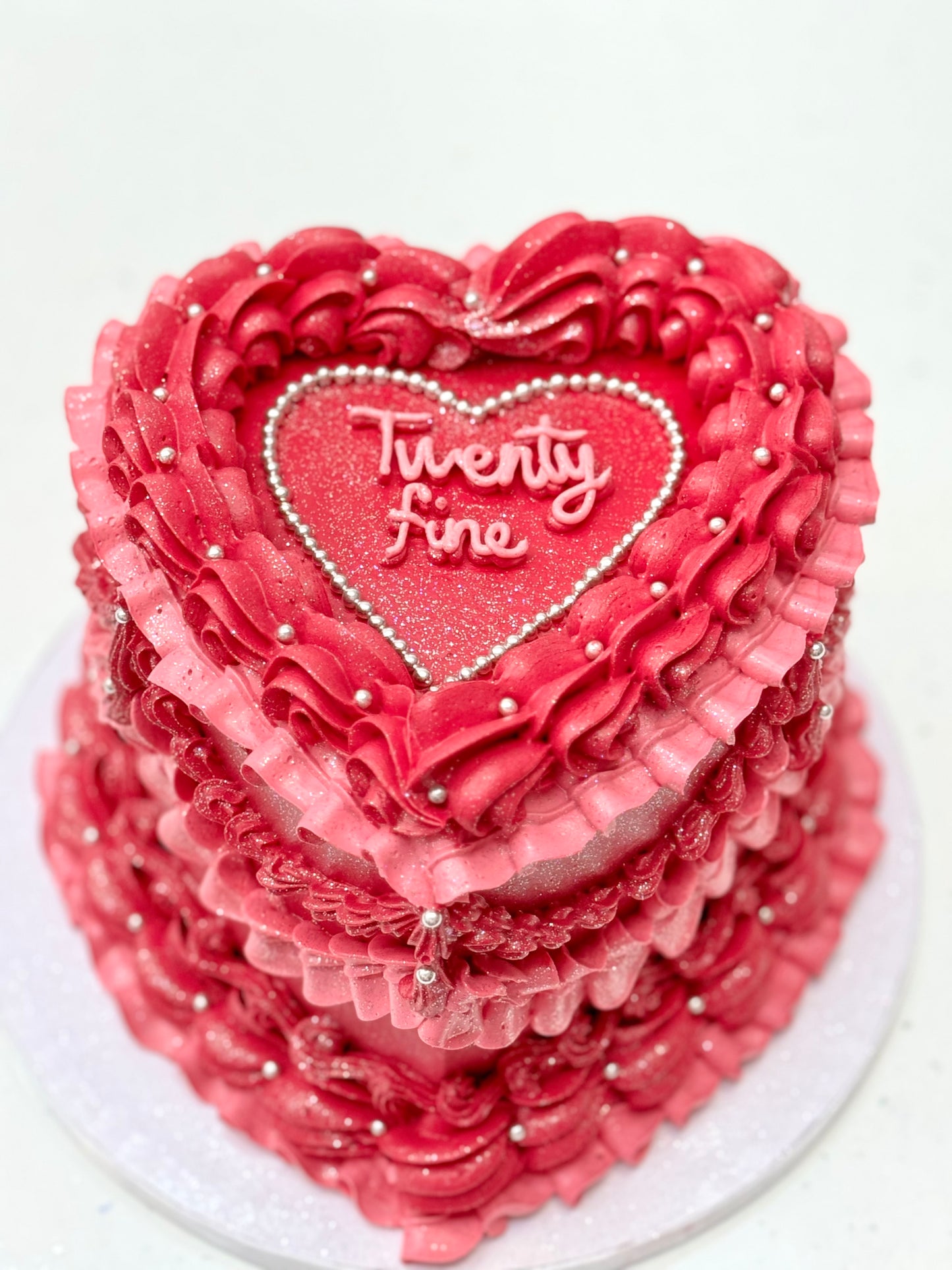 Vintage cake heart