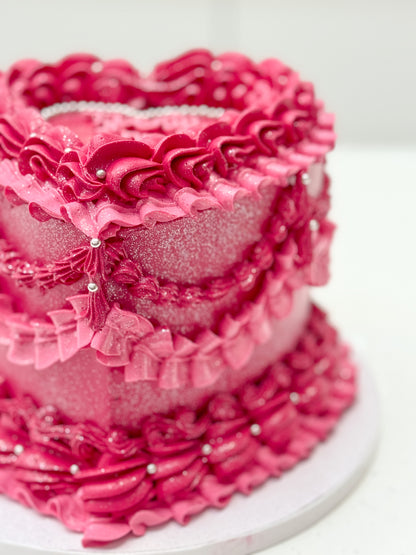 Vintage cake heart